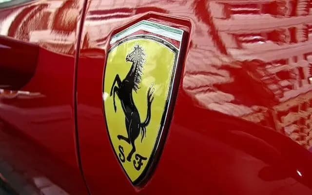 В округе Гмюнд произошла авария с участием Ferrari