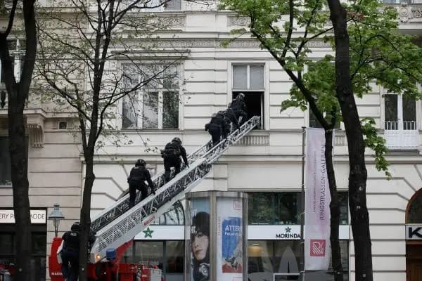 Масштабная полицейская операция  в центре Вены завершена