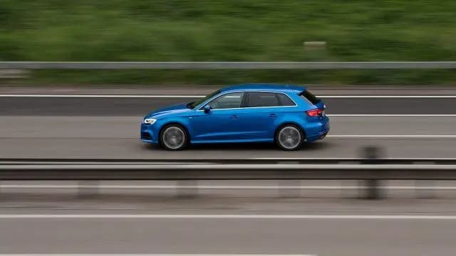 Со скоростью 226 км / ч по А5 в Нижней Австрии