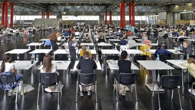 Прошли вступительные экзамены на медицинских факультетах Австрии