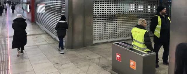 После вчерашнего пожара движение по U1 останется прерванным до конца недели