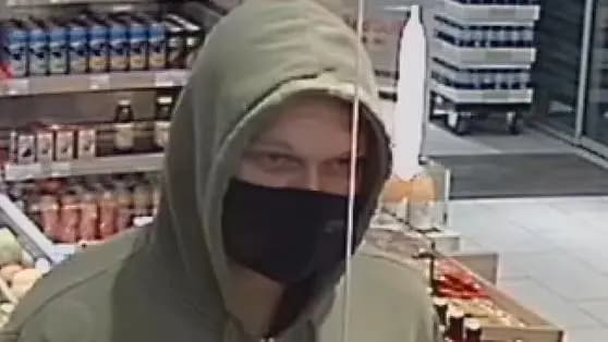 Полиция Вены разыскивает опасного преступника со шприцем