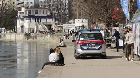 Обнаружено любопытное исключение из требования маски на открытом воздухе в Вене