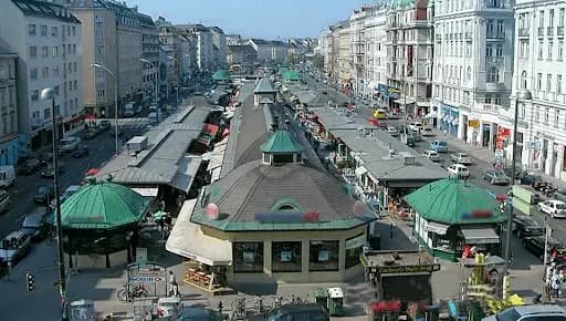 Барахолка, барахолка! А по - венскому фломаркт!