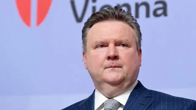 Михаэль Людвиг: Вена примет решение о дальнейших шагах по открытию в четверг