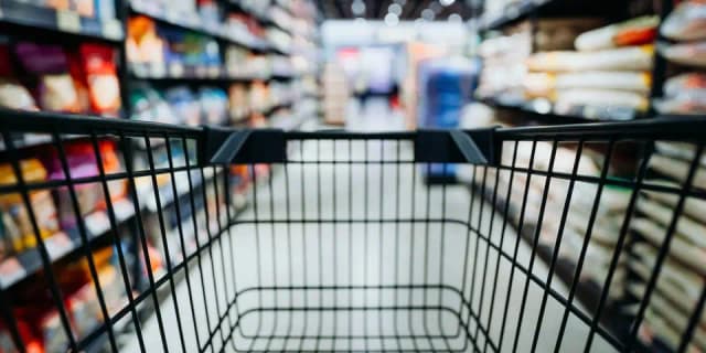 Инфляция в Австрии растет: продукты, топливо, одежда, аренда дорожает