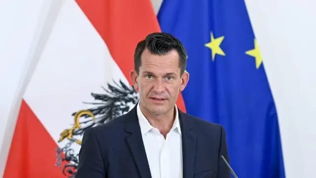 Вход только для привитых: министр здравоохранения допускает правило 1-G с октября