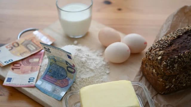 Рождество: SPÖ призывает заморозить цены на продукты