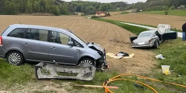 В результате ДТП венца выбросило из автомобиля Джеймса Бонда