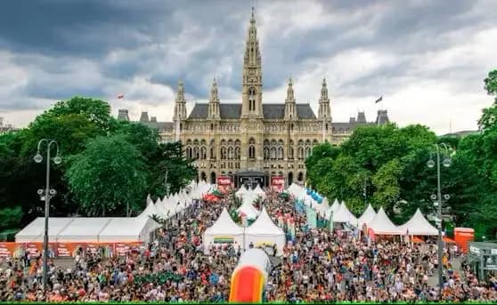 Pride Parade в Вене: впервые появится детская зона, мероприятия и протесты в Парламенте