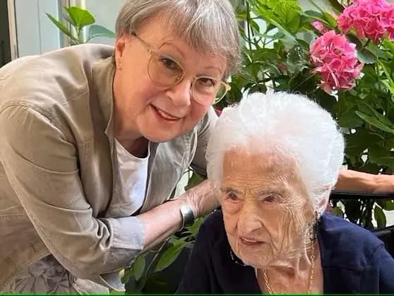 Взбитые сливки С сахаром! Итак, жительнице Вены стукнуло 108 лет
