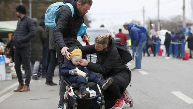 ЕС продлил особый статус защиты для украинских беженцев