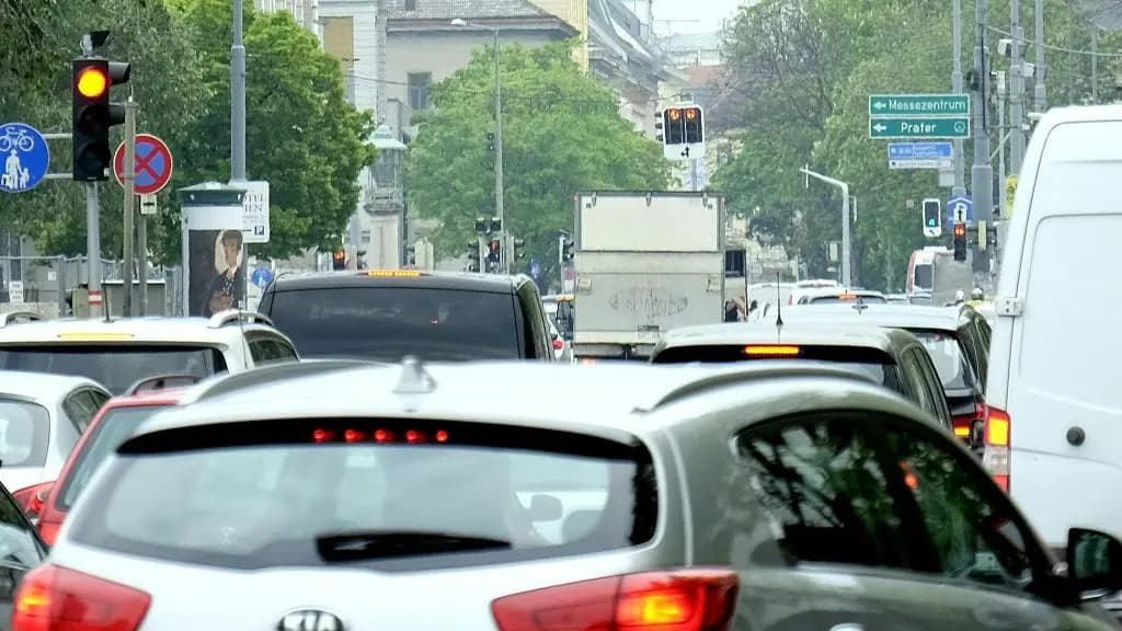 Внимание: демонстрации в Вене в субботу вызовут многочисленные пробки 