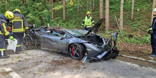 Дорогой день в Верхней Австрии: за 24 часа разбили сразу два Lamborghini