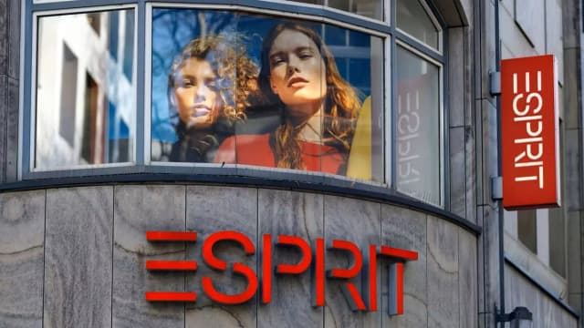 Очередное банкротство: о неплатежеспособности объявил магазин мод Esprit 