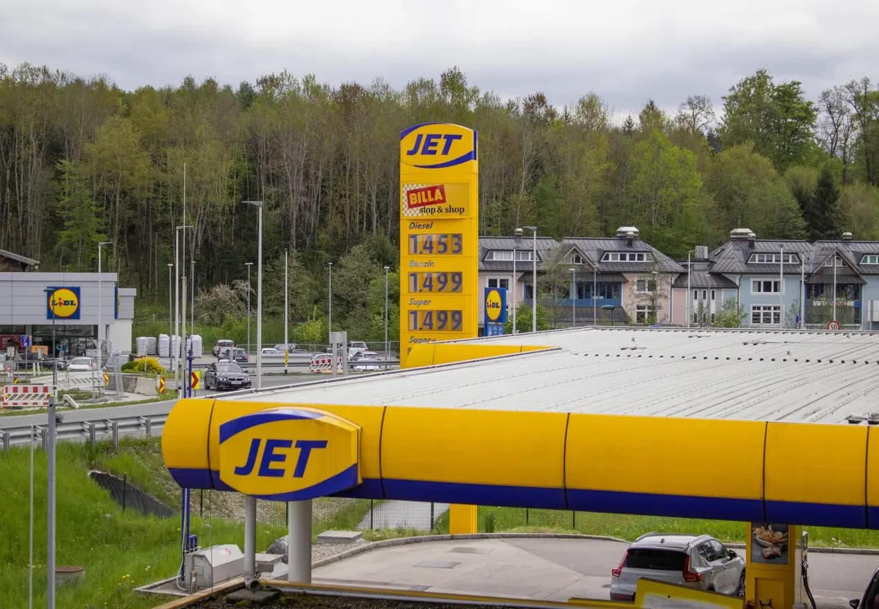 Потрясение на рынке: на продажу выставлены все заправки JET в Австрии