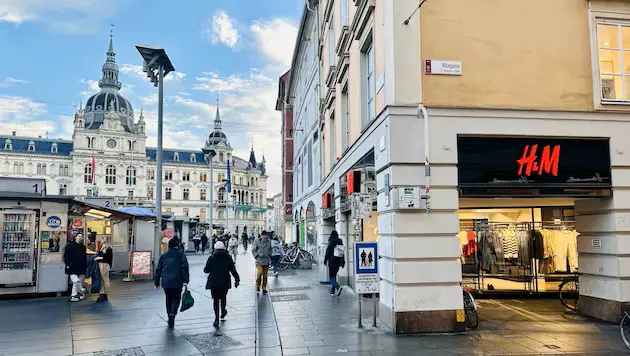 Очередное плохое известие:  H&M на главной площади Граца закрывается!