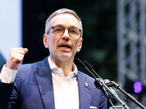 Популярность Кикля продолжает расти: FPÖ почти догнала ÖVP и SPÖ вместе взятые