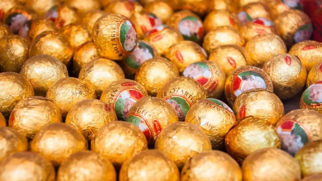 Salzburg Schokolade снова банкрот: производство Mozartkugel остановлено, 7,7 млн евро долгов