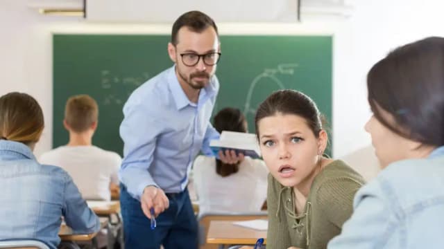 «Пинают и кусают!» – насилие в отношении учителей в Вене растет