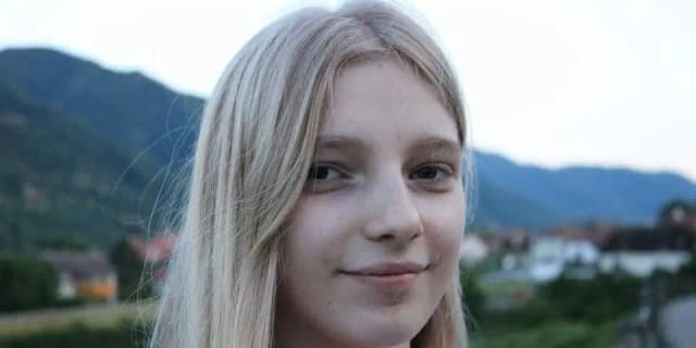 Пропала школьница: Софию К. (12 лет) ищут в Вене и её окрестностях