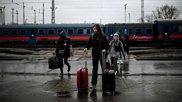 Австрия урежет пособия украинским семьям: только для тех, кто работает
