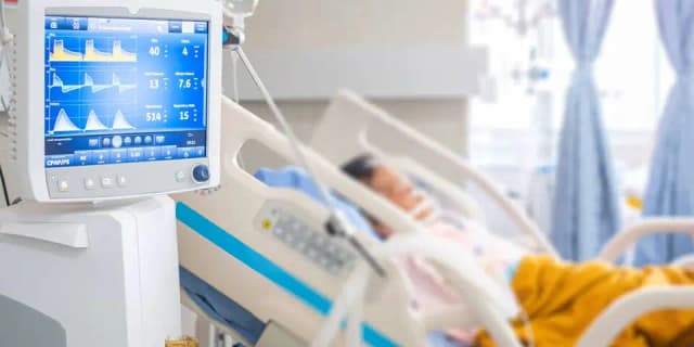 Мигранты редко попадают в больницы – но есть одно большое исключение