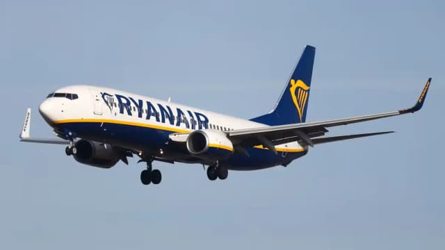 После ухода Wizz Air: теперь и Ryanair отменил популярные рейсы из Вены