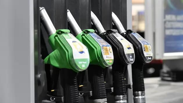 Нефть дешевеет, цены на топливо растут: австрийские автовладельцы в ярости