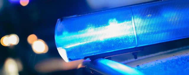 Пожилая водительница на A8 проигнорировала полицию и ехала по встречной семь километров
