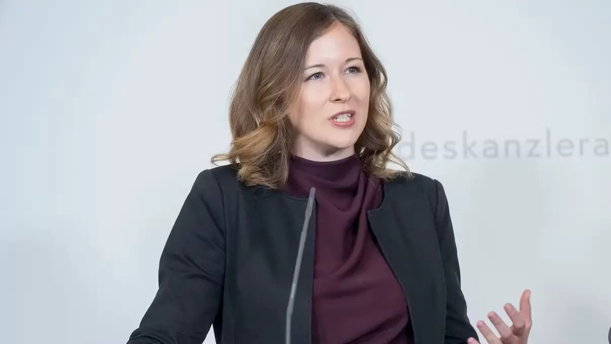 Австрия ужесточает правила соцвыплат для украинцев: только работа или AMS