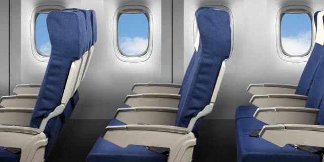 Не Ryanair и не easyJet: кто экономит место в салоне сильнее всех