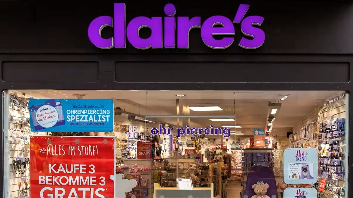 Миллионные долги и распродажи остатков: Claire’s Austria объявила банкротство