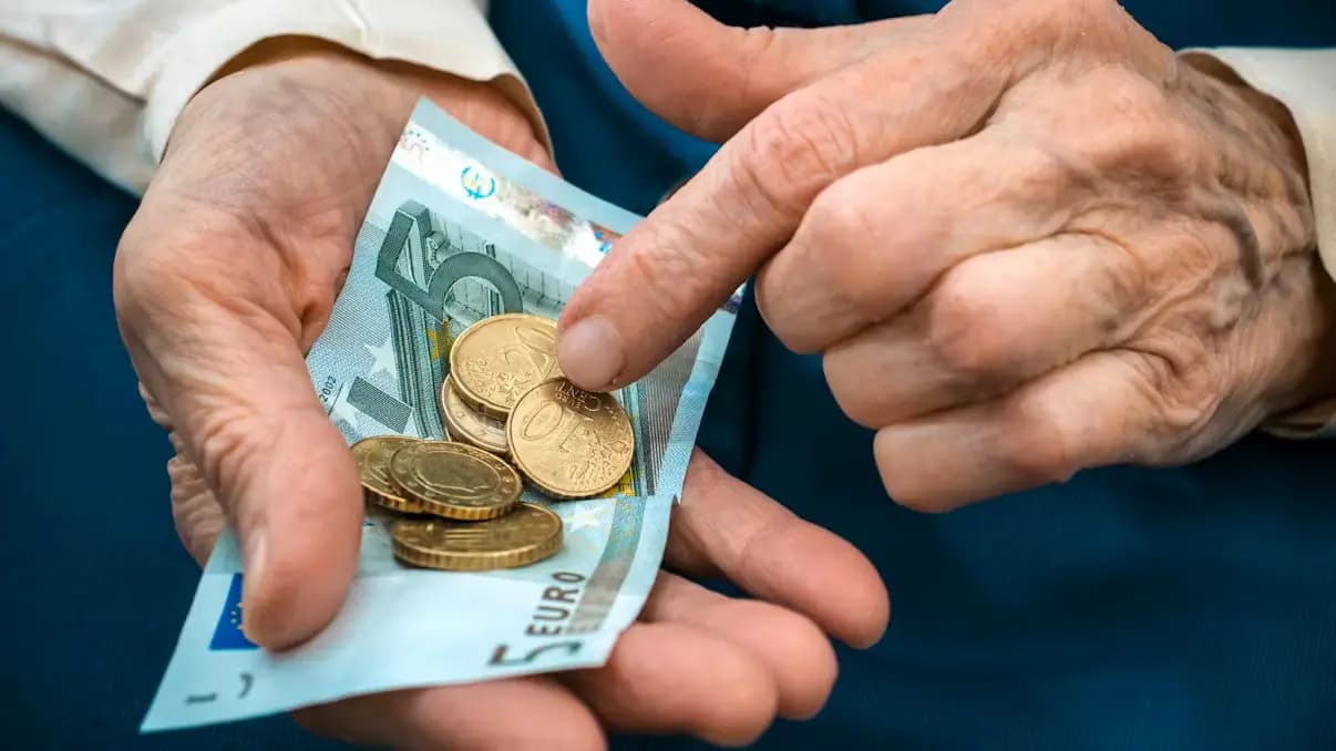 Пенсионный шок в Австрии: без выхода на пенсию с 67 лет систему не спасти