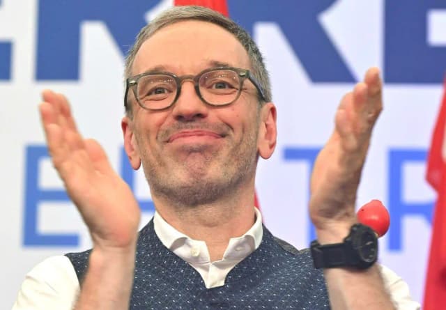 Идеи от Кикля: FPÖ опередила все остальные партии вместе взятые