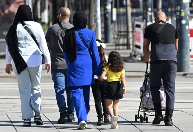 Вена как социальный эпицентр Австрии -  22% населения страны, но 73% всех получателей соцпомощи