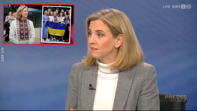 Вышиванка как внешняя политика: министр снова путает символы с решениями