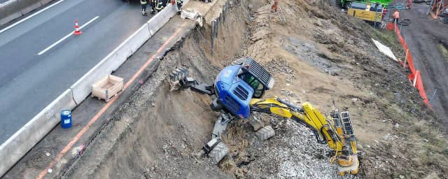 Сюрприз к праздникам:  участок автобана A2 закрыт до Рождества из-за оползня