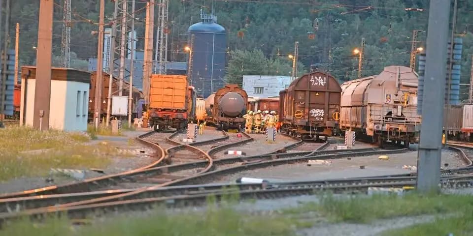 Дело техники: чтобы остановить пьяного машиниста, ÖBB пришлось обесточить целый участок дороги