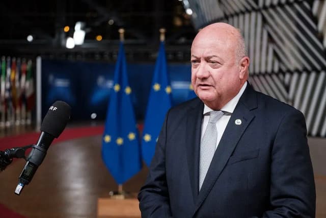 Кредит на 90 миллиардов: как Австрия финансирует войну в Украине