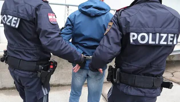 Подозреваемые из России, Косово и Австрии: задержан третий охранник по делу о вымогательствах в штирийских клубах