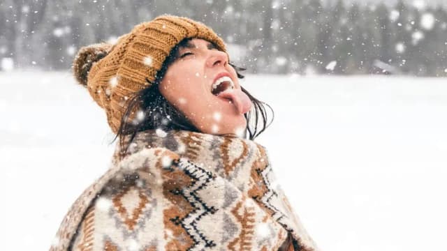 Ледяной "сорбет" с выхлопами: почему нельзя есть падающие снежинки?