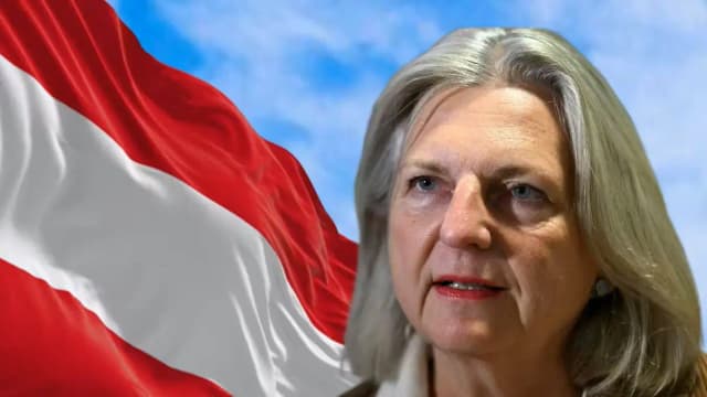 Скандальные заявления из Рязани: Карни Кнайсль сравнила австрийцев с гиенами и вновь вспомнила про Гитлера