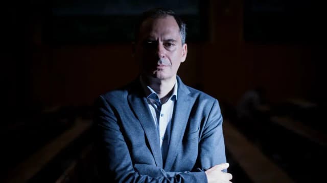 Здесь русских агентов больше, чем полицейских»: глава Bellingcat бежал из Вены из-за угроз