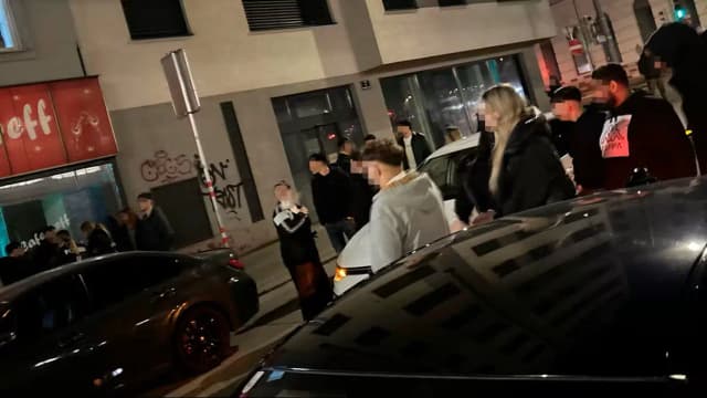 Дикие сцены на венском Гюртеле: массовая драка и автомобиль, таранящий людей