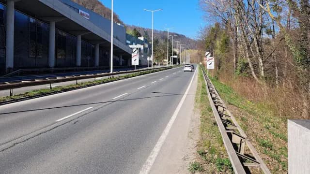 Ужасные подробности гибели пенсионера в Граце: тело протащило 1,6 км, затем переехали другие машины