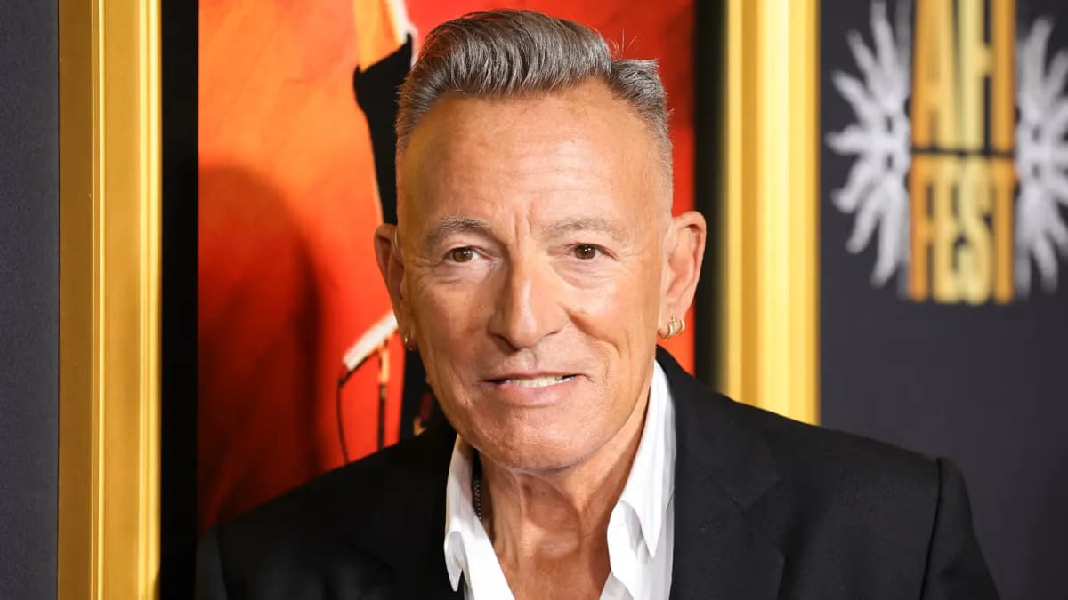 Гимн FPÖ против протеста Брюса Спрингстина: неожиданная дуэль в музыкальных чартах Австрии