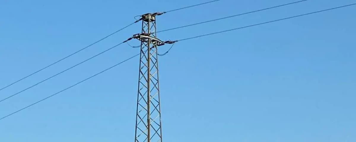 Экстремальное селфи ценой жизни: 19-летний австриец погиб от удара током