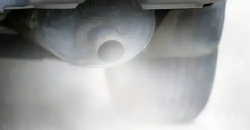 Сенсационный поворот: Еврокомиссия отменяет запланированный запрет на двигатели внутреннего сгорания