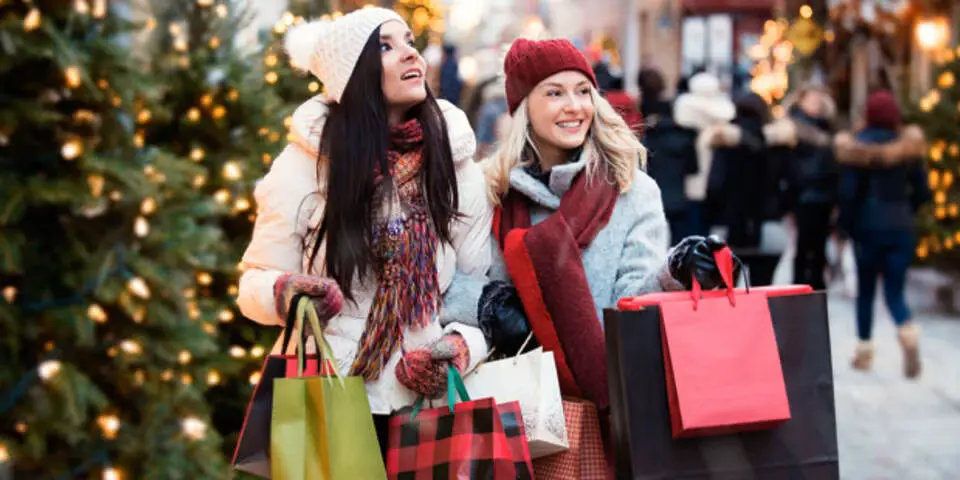 С 27 декабря: распродажная лихорадка со скидками до минус 77% охватывает австрийские магазины